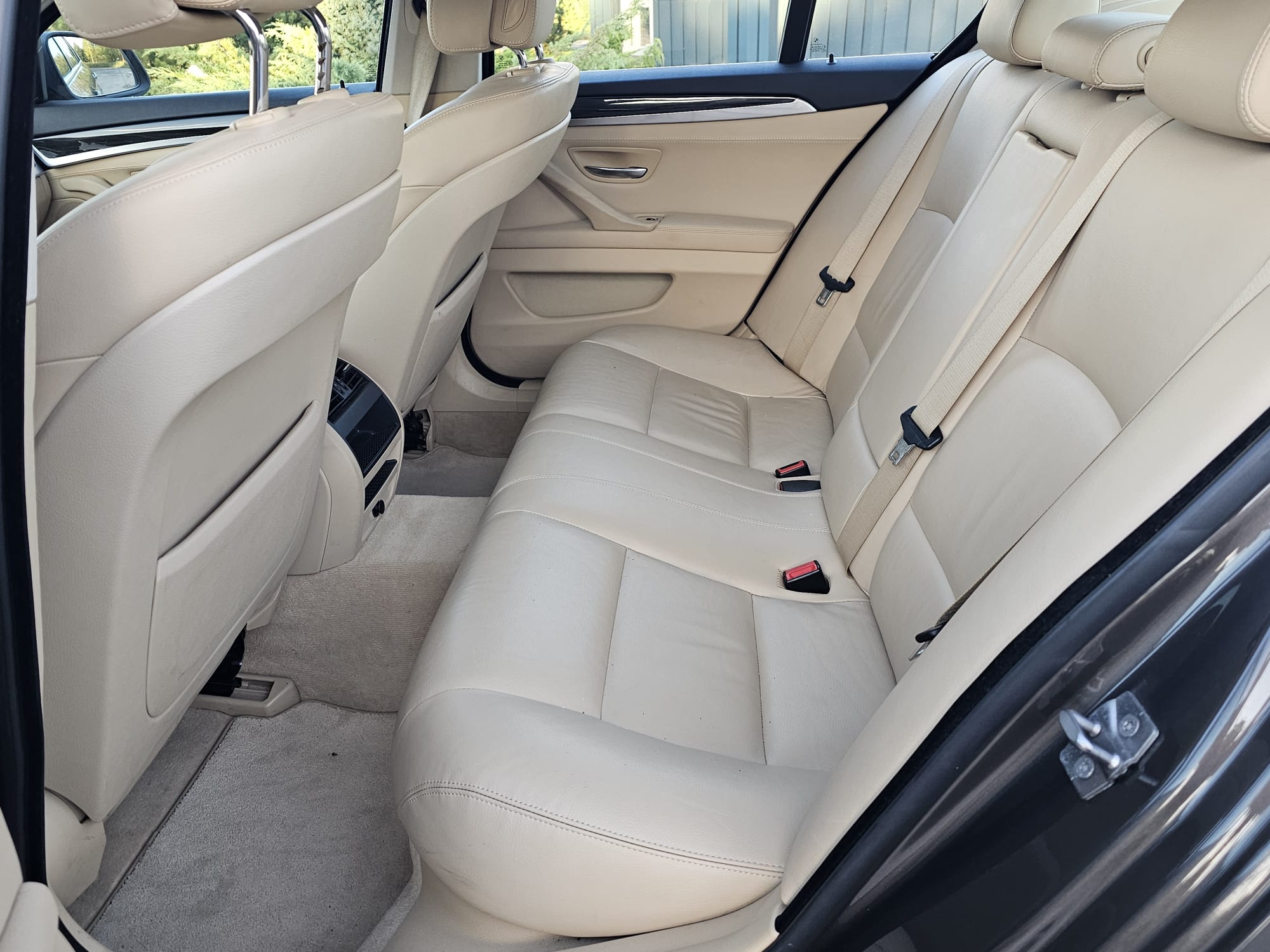 BMW 525, 2.0 l., sedanas, 2012-03/naudoti automobiliai/Roldana