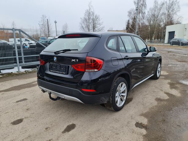 BMW X1, 2.0 l., visureigis, 2013-02