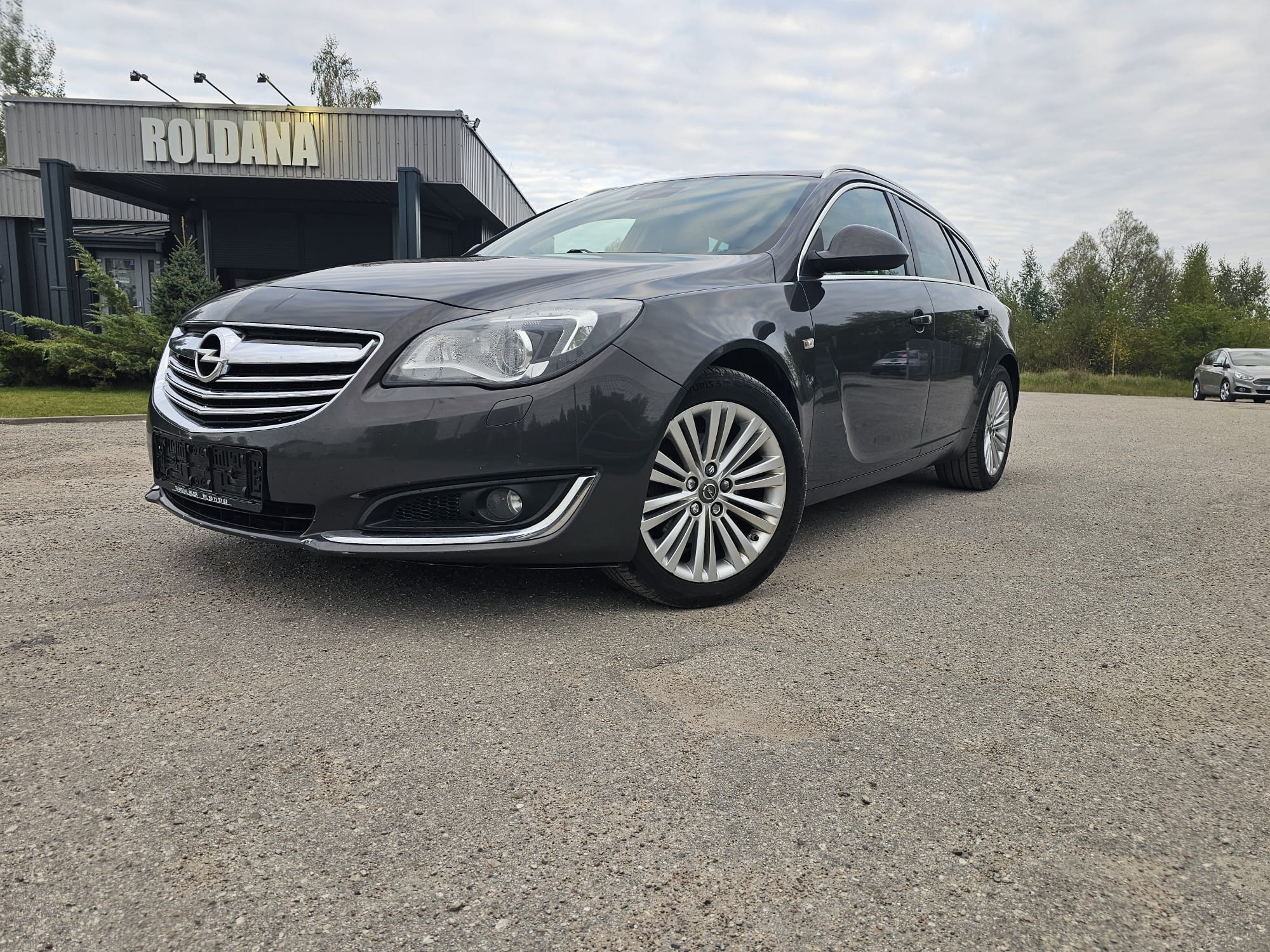 Opel Insignia, 2.0 l., universalas, 2014-09/naudoti automobiliai/Roldana