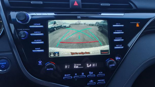Toyota Camry, 2.5 l., sedanas, 2019