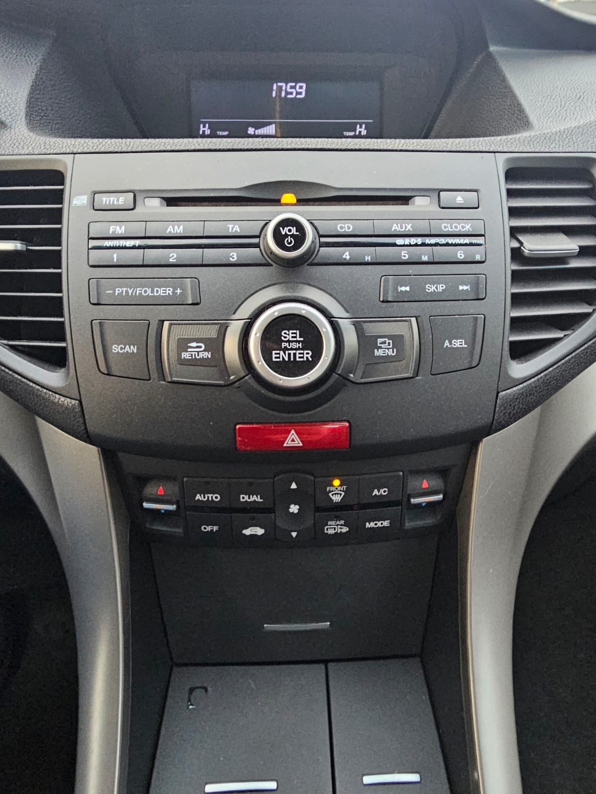Honda Accord, 2.2 l., sedanas, 2009-06/naudoti automobiliai/Roldana