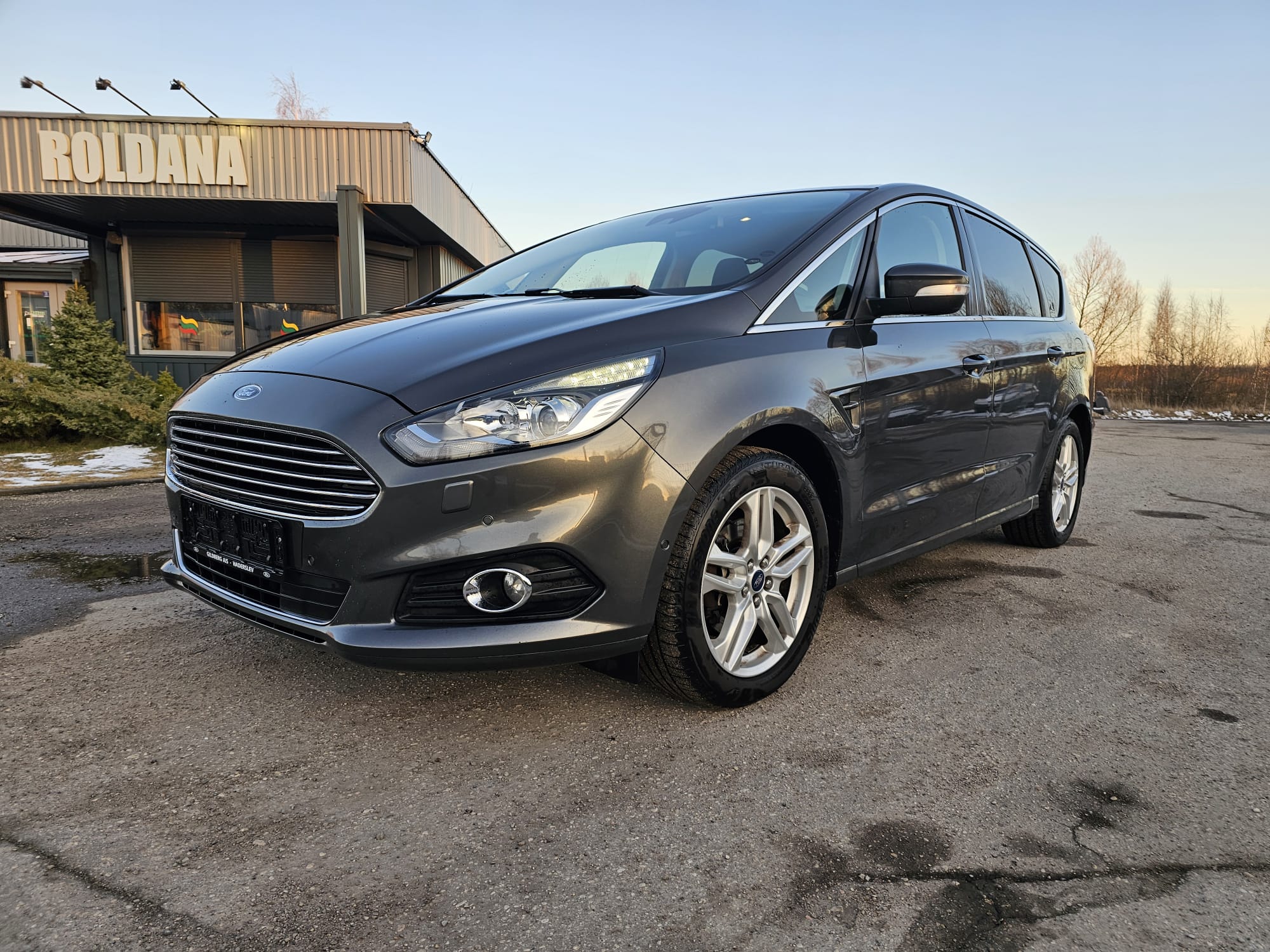 Ford S-MAX, 1.5 l., vienatūris, 2017-11/naudoti automobiliai/Roldana