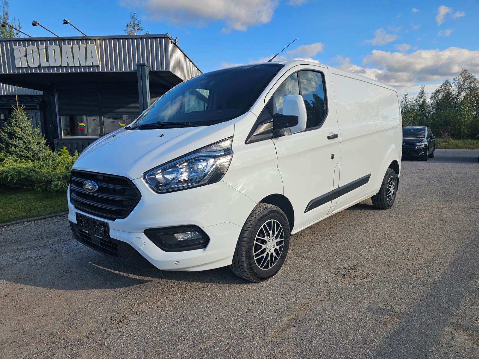 Ford Transit Custom, 2.0 l., Грузовые микроавтобусы, 2020-01/naudoti automobiliai/Roldana