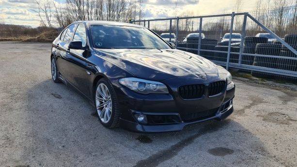 BMW 530, 3.0 l., sedanas, 2010