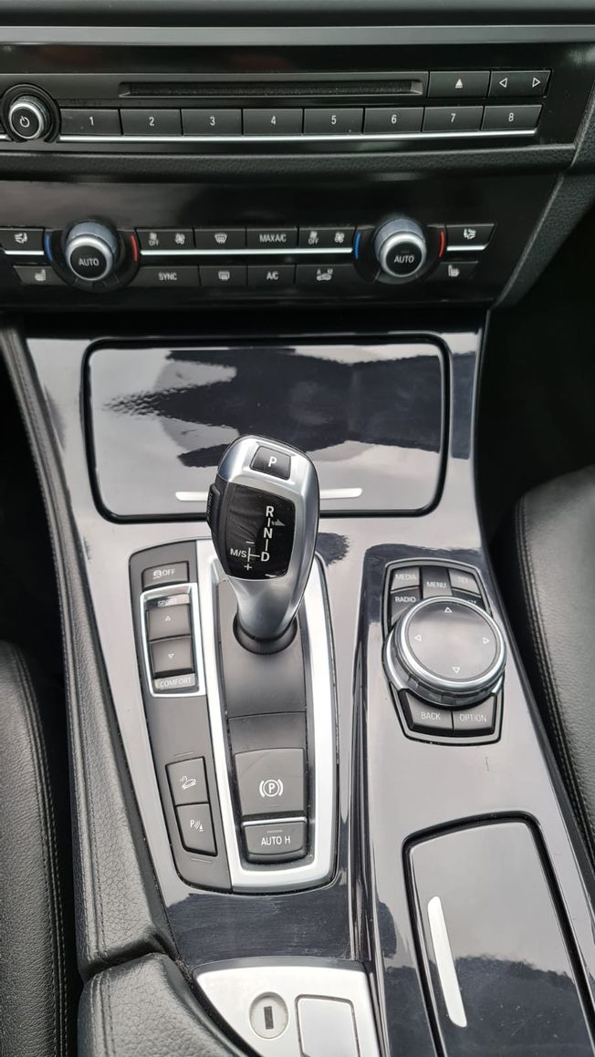 BMW 530, 3.0 l., Универсал, 2014