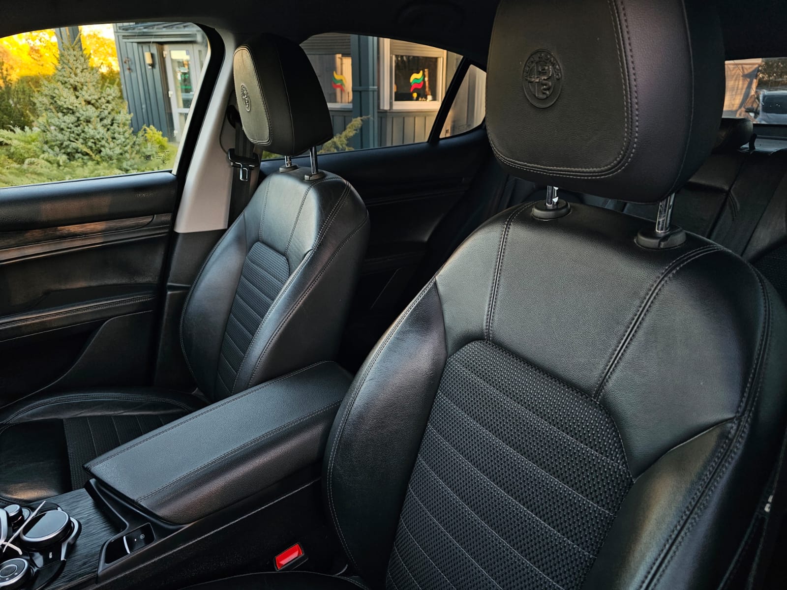 Alfa Romeo Stelvio, 2.1 l., visureigis / krosoveris, 2018-02/naudoti automobiliai/Roldana