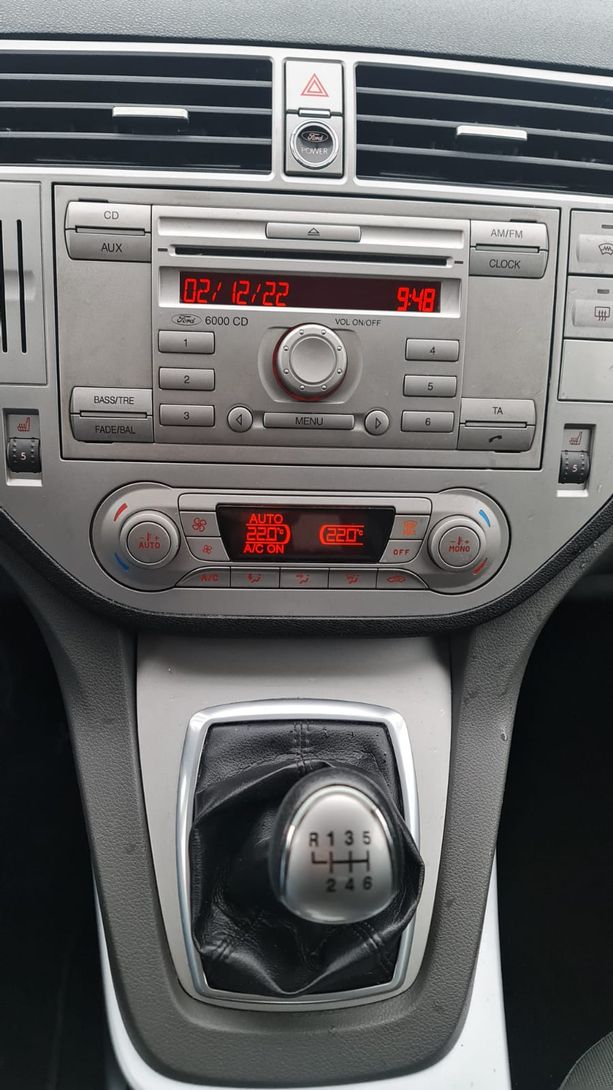 Ford Kuga, visureigis, 2011