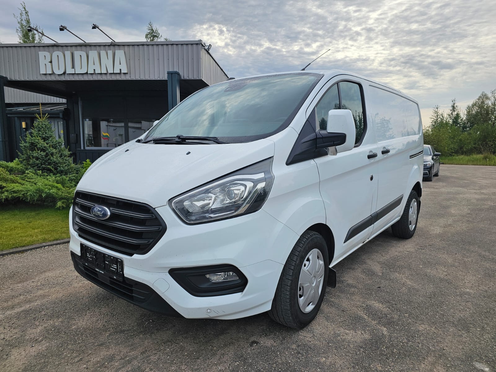 Ford Transit Custom, 2.0 l., cargo van, 2020-02/naudoti automobiliai/Roldana