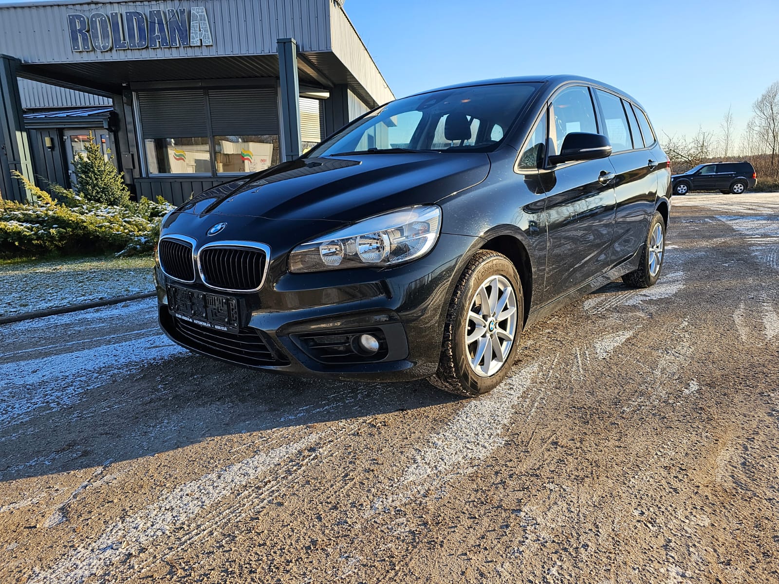 BMW 218 Gran Tourer, 2.0 l., mpv / minivan, 2017-04/naudoti automobiliai/Roldana