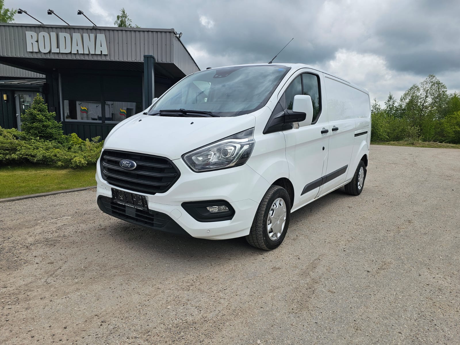Ford Transit Custom, 2.0 l., Грузовые микроавтобусы, 2018-08/naudoti automobiliai/Roldana