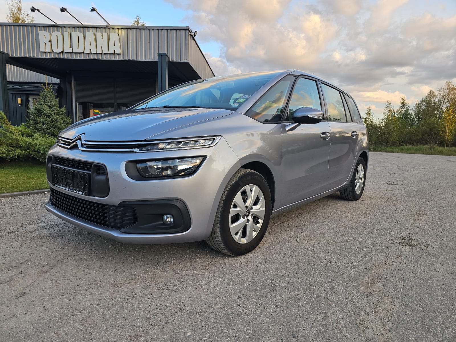 Citroen Grand C4 Picasso, 1.2 l., Минивэн, 2018-02
