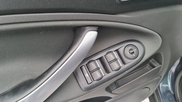 Ford Kuga, visureigis, 2011