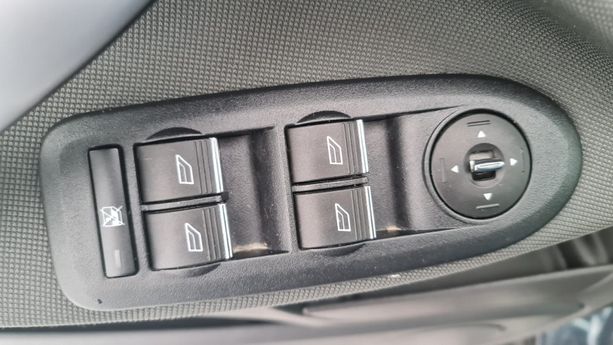 Ford Kuga, visureigis, 2011