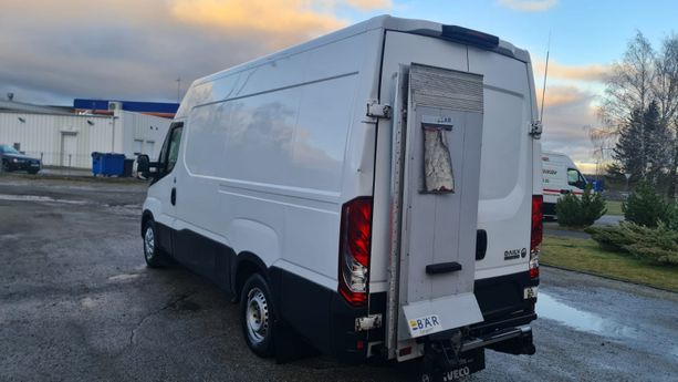 Iveco Daily, 2.3 l., krovininis mikroautobusas, 2019