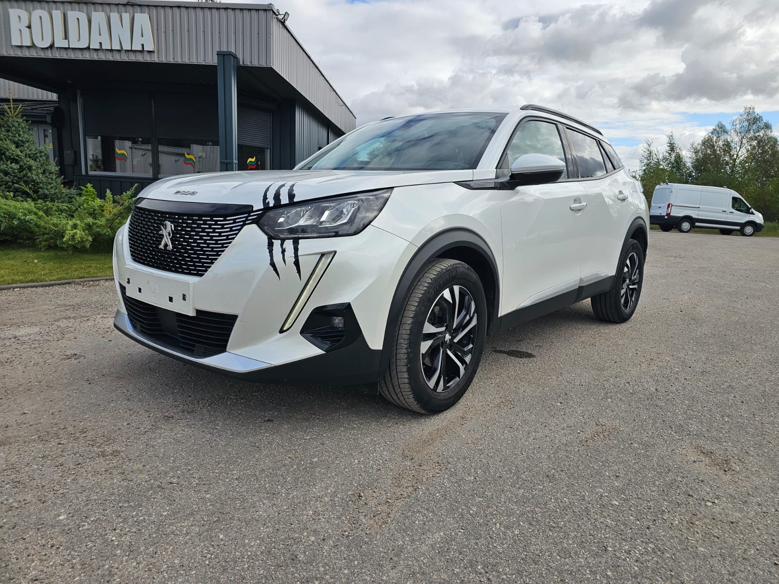 Peugeot 2008, 1.2 l., Внедорожник / Кроссовер, 2022-03/naudoti automobiliai/Roldana