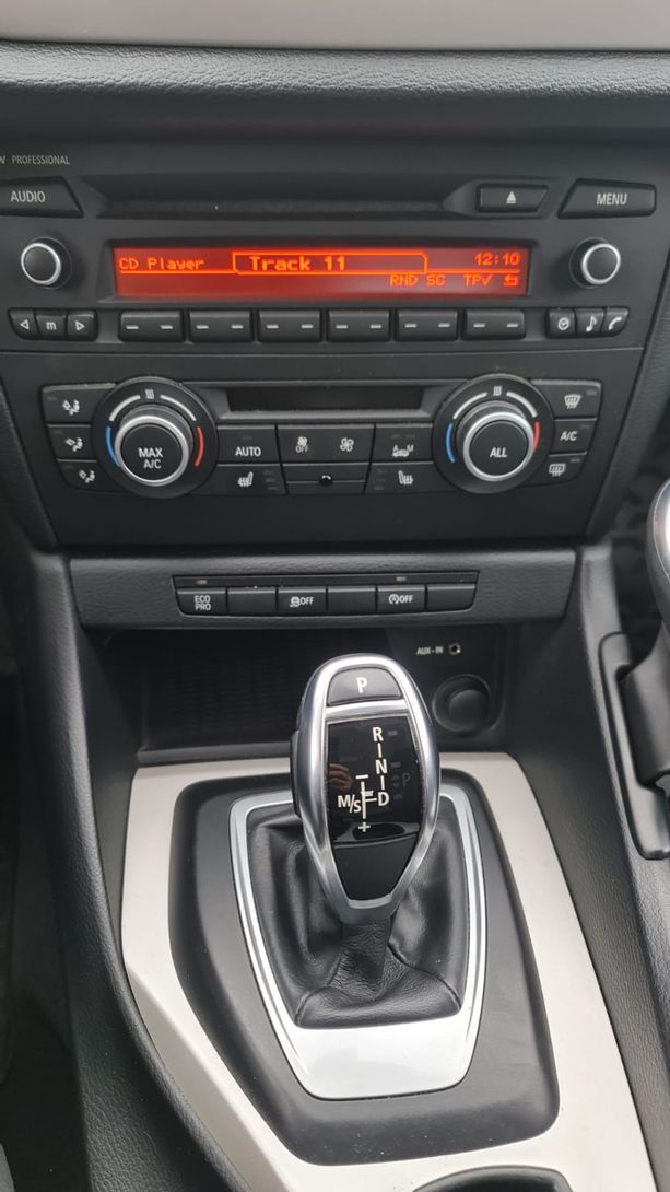 BMW X1, 2.0 l., visureigis, 2013