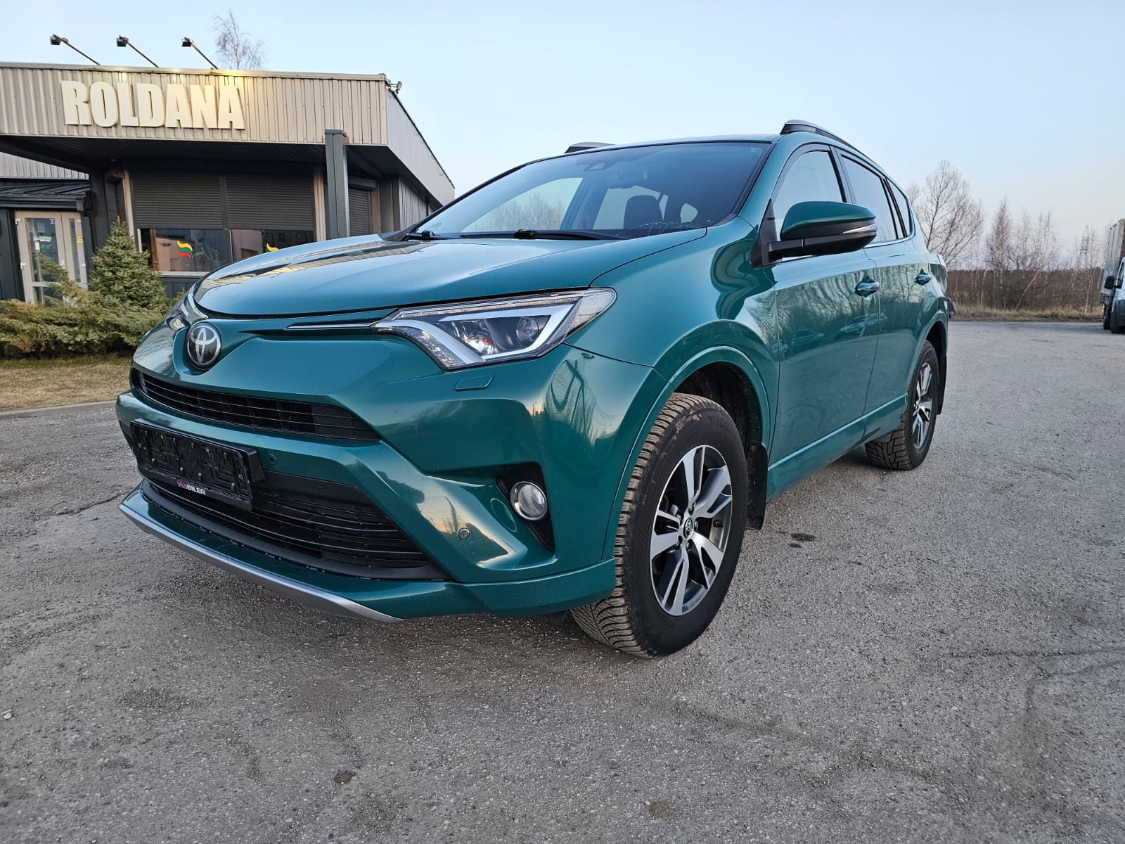 Toyota RAV4, 2.0 l., visureigis / krosoveris, 2017-12/naudoti automobiliai/Roldana