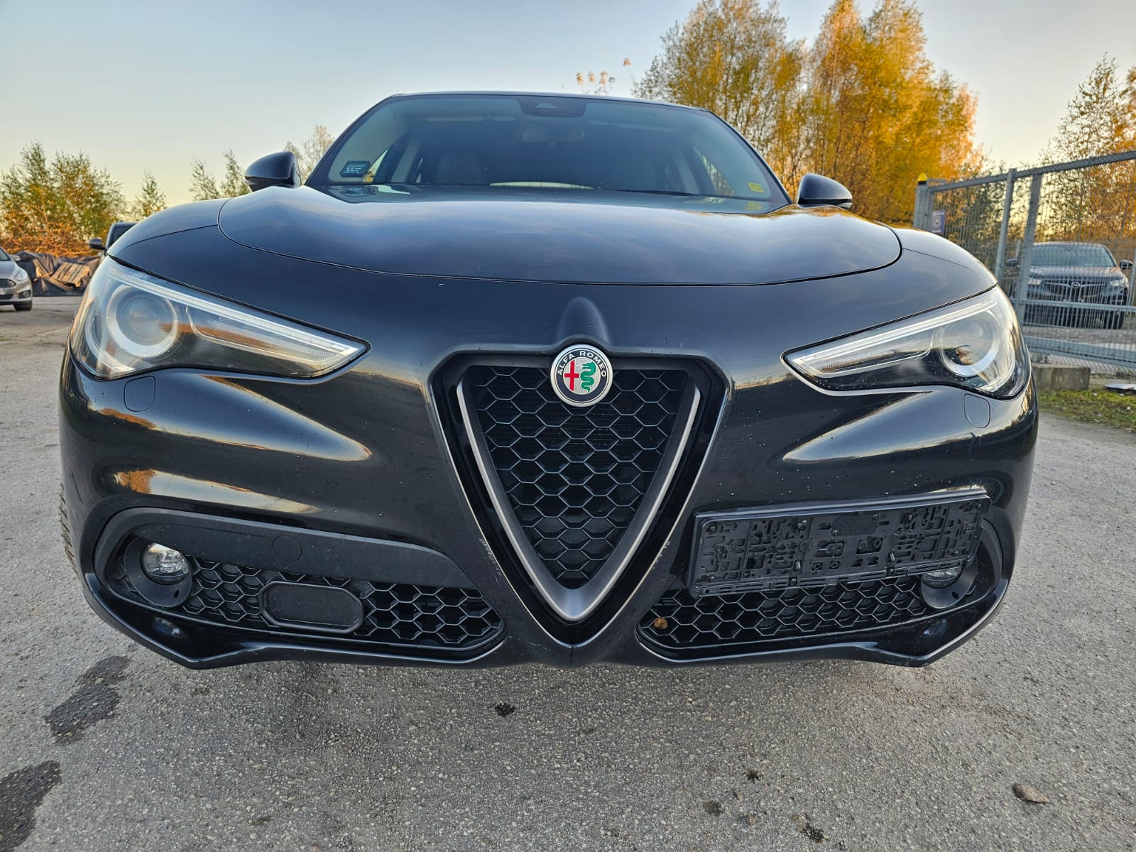 Alfa Romeo Stelvio, 2.1 l., visureigis / krosoveris, 2018-02/naudoti automobiliai/Roldana