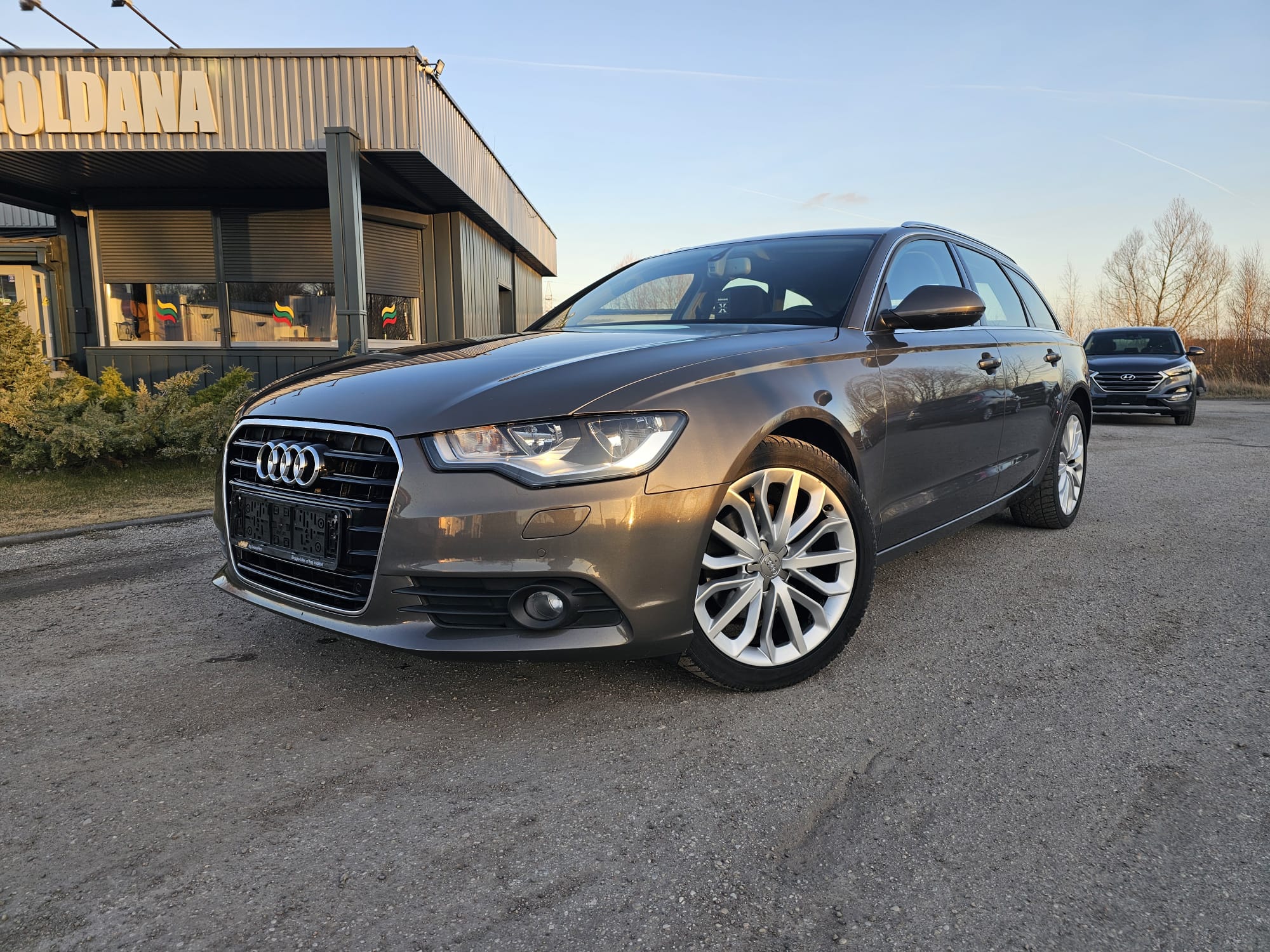 Audi A6, 2.0 l., universalas, 2014-02/naudoti automobiliai/Roldana