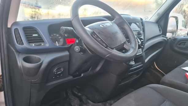 Iveco Daily, 2.3 l., krovininis mikroautobusas, 2019