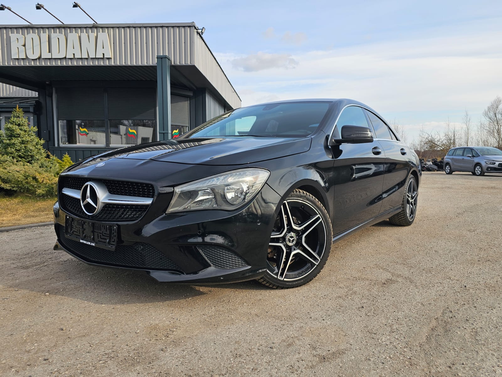 Mercedes-Benz CLA200, 1.6 l., kupė (coupe), 2013-12/naudoti automobiliai/Roldana