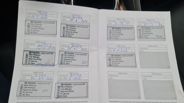 Toyota Camry, 2.5 l., sedanas, 2019