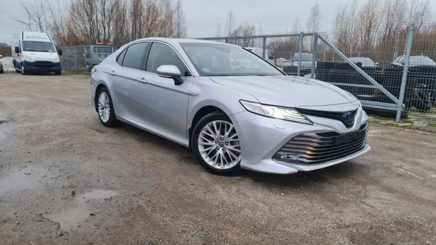 Toyota Camry, 2.5 l., sedanas, 2019