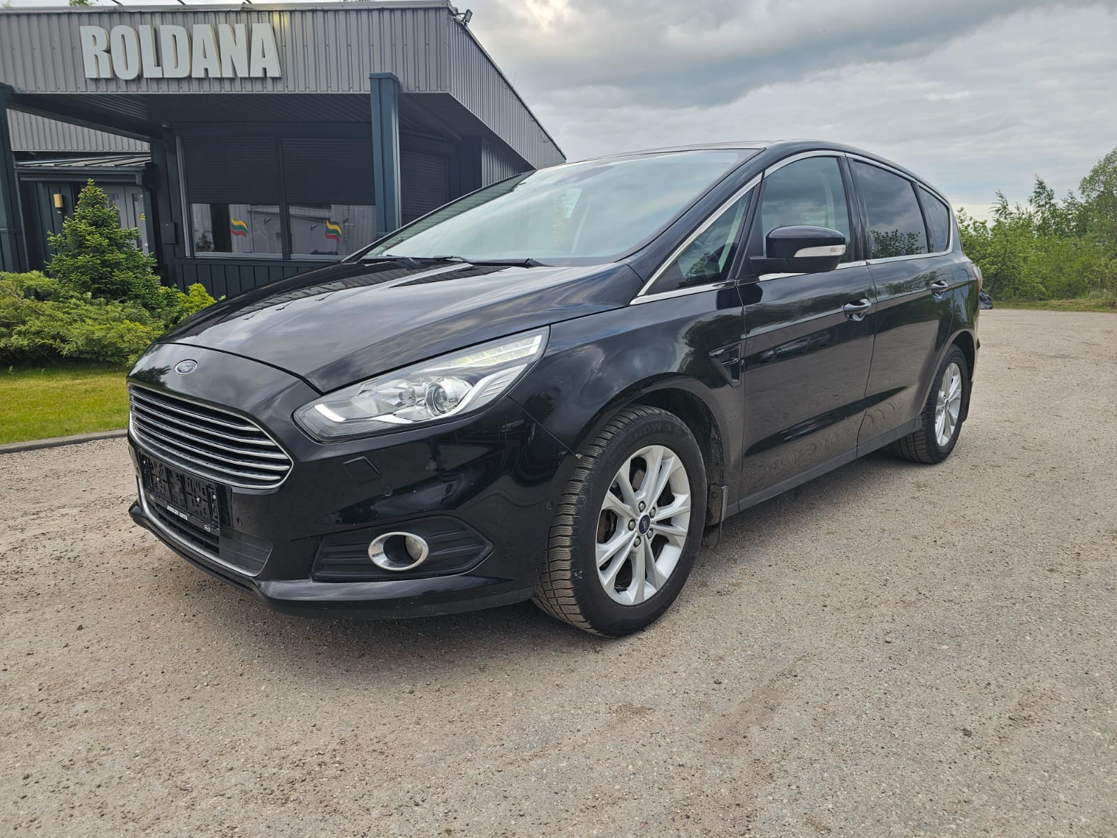 Ford S-MAX, 2.0 l., Минивэн, 2017-04/naudoti automobiliai/Roldana