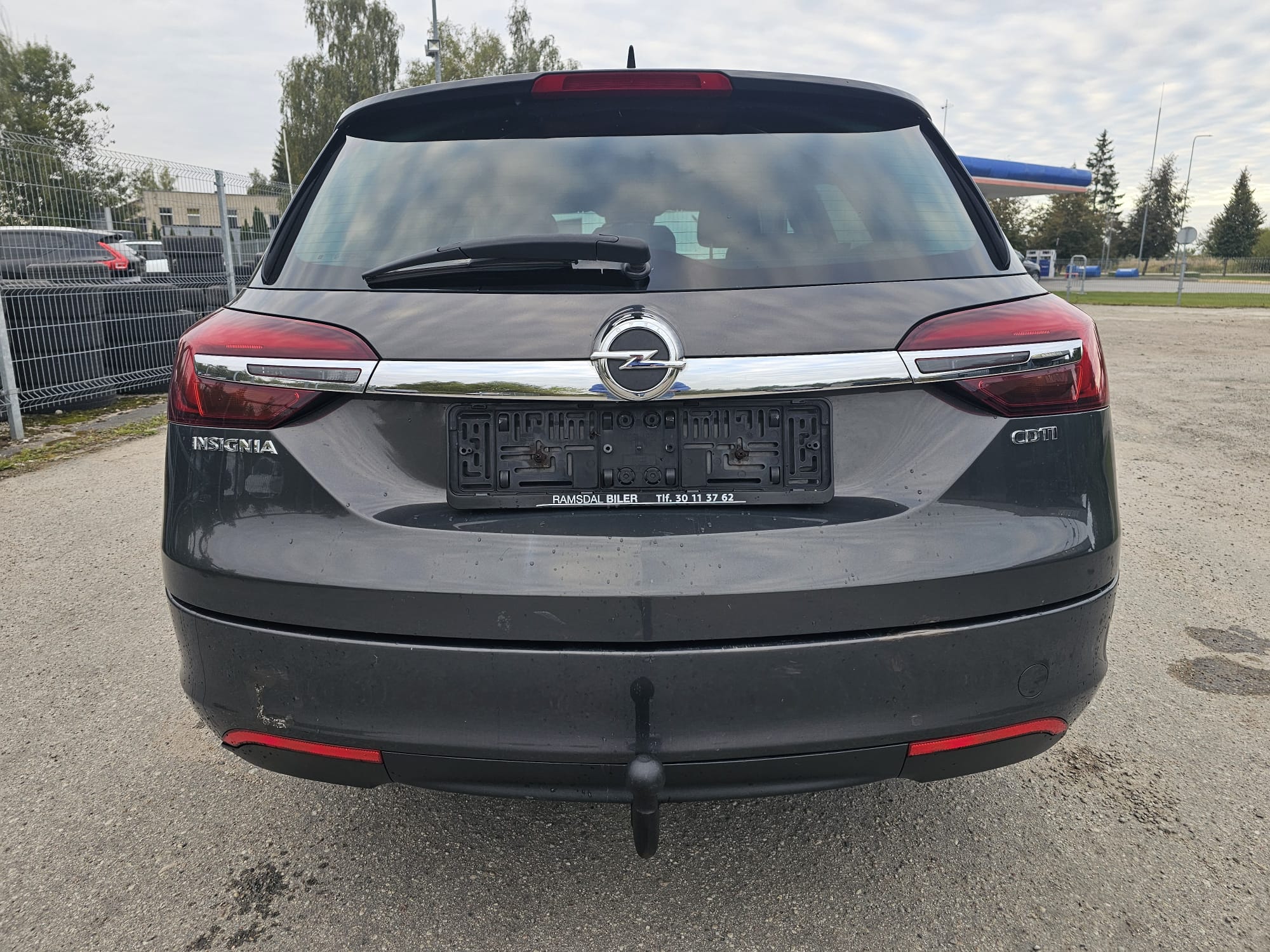 Opel Insignia, 2.0 l., universalas, 2014-09/naudoti automobiliai/Roldana