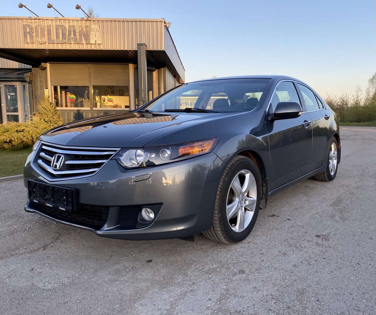 Honda Accord, 2.0 l., sedanas, 2009/naudoti automobiliai/Roldana