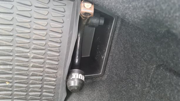 BMW X1, 2.0 l., visureigis, 2013